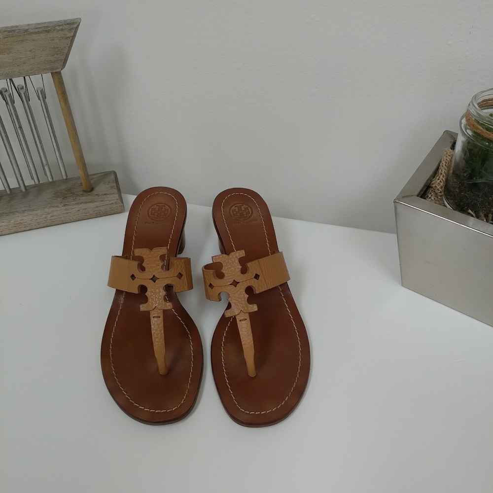Tory burch Leather Thong Sandals